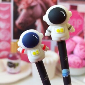 خودکار فضانورد درب دار