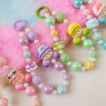 آویز دختر مو فرفری9919